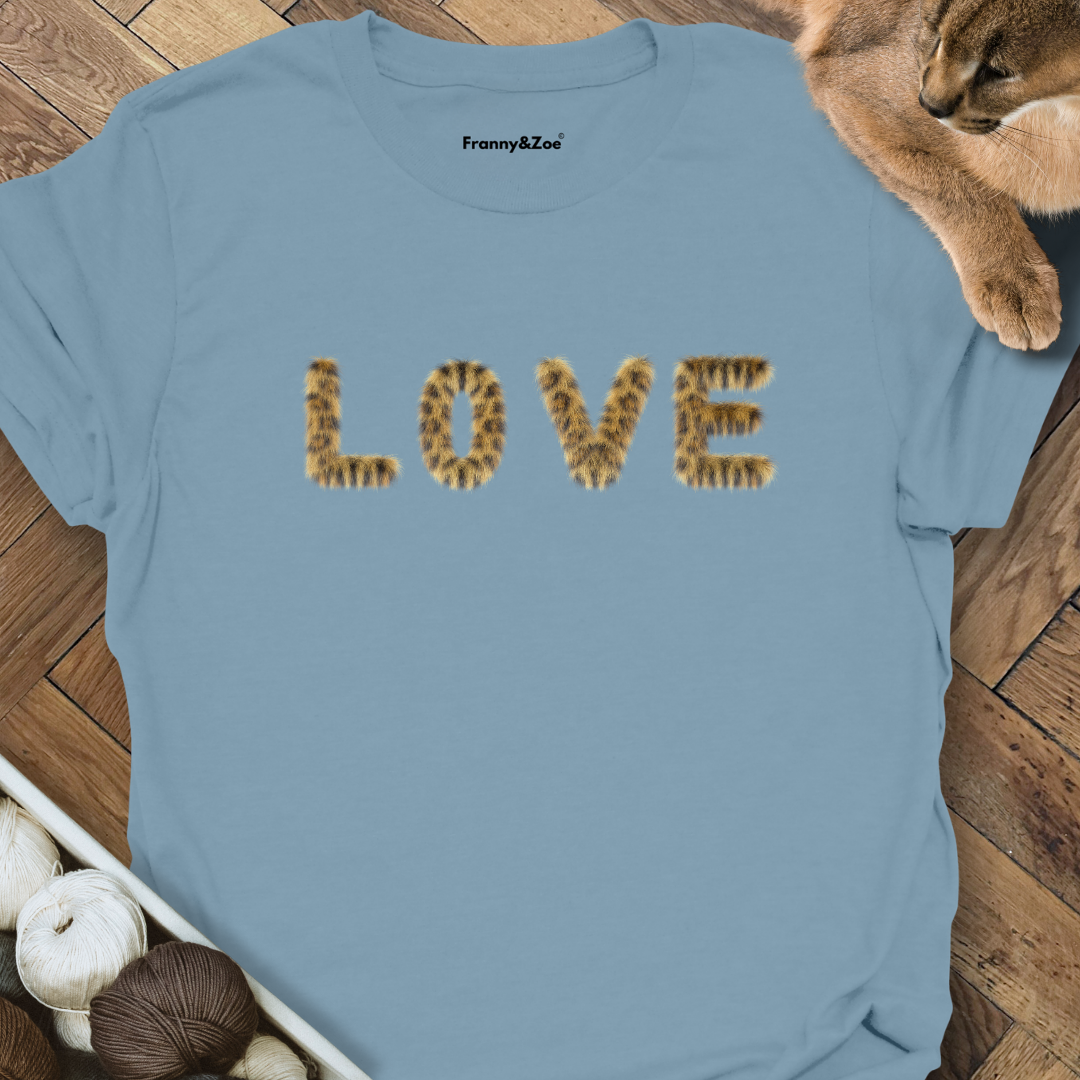 Love T-Shirt