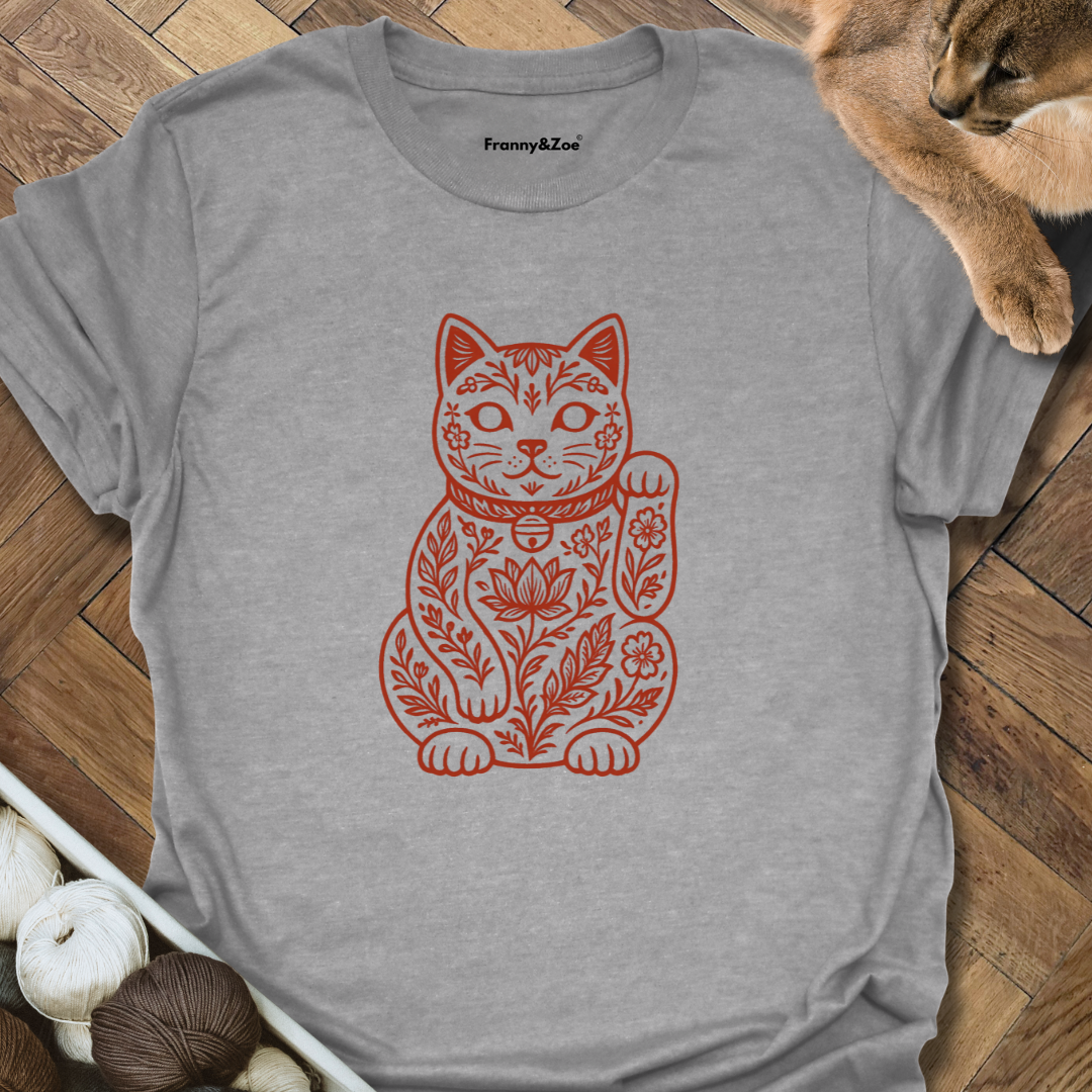 Maneki-neko T-Shirt