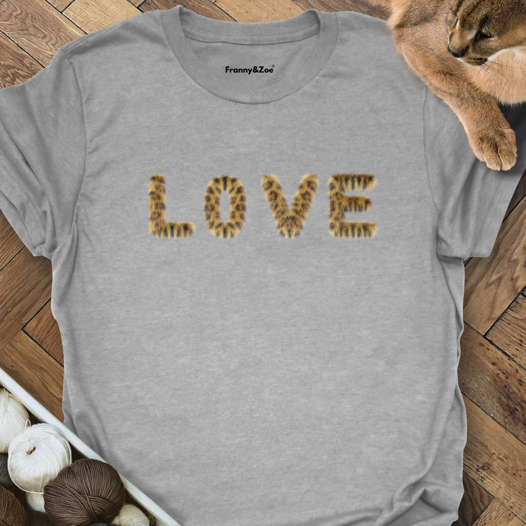 Love T-Shirt