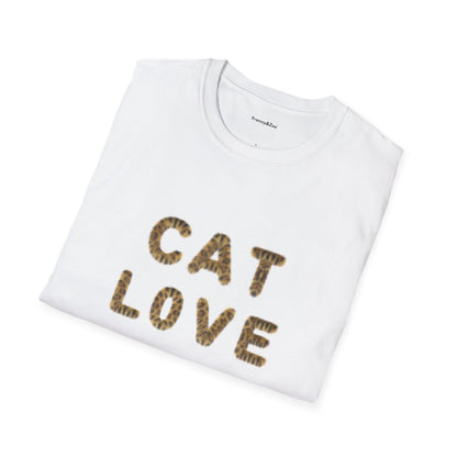 Cat love T-Shirt