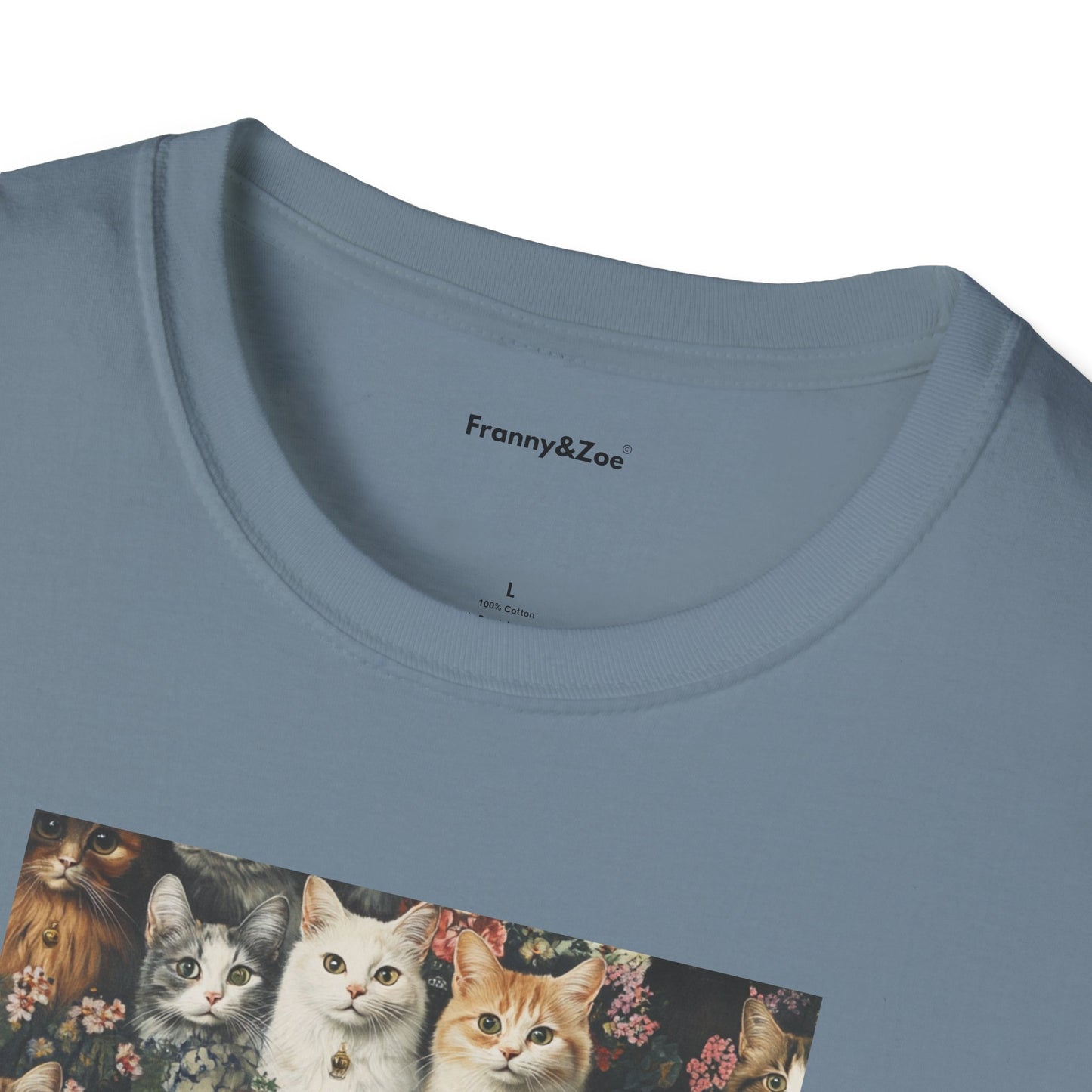 Cats wallpaper T-Shirt